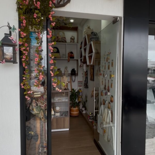 ¡EXCELENTE OPOTUNIDAD DE INVERSION LOCAL COMERCIAL EN VENTA -CENTRO COMERCIAL
